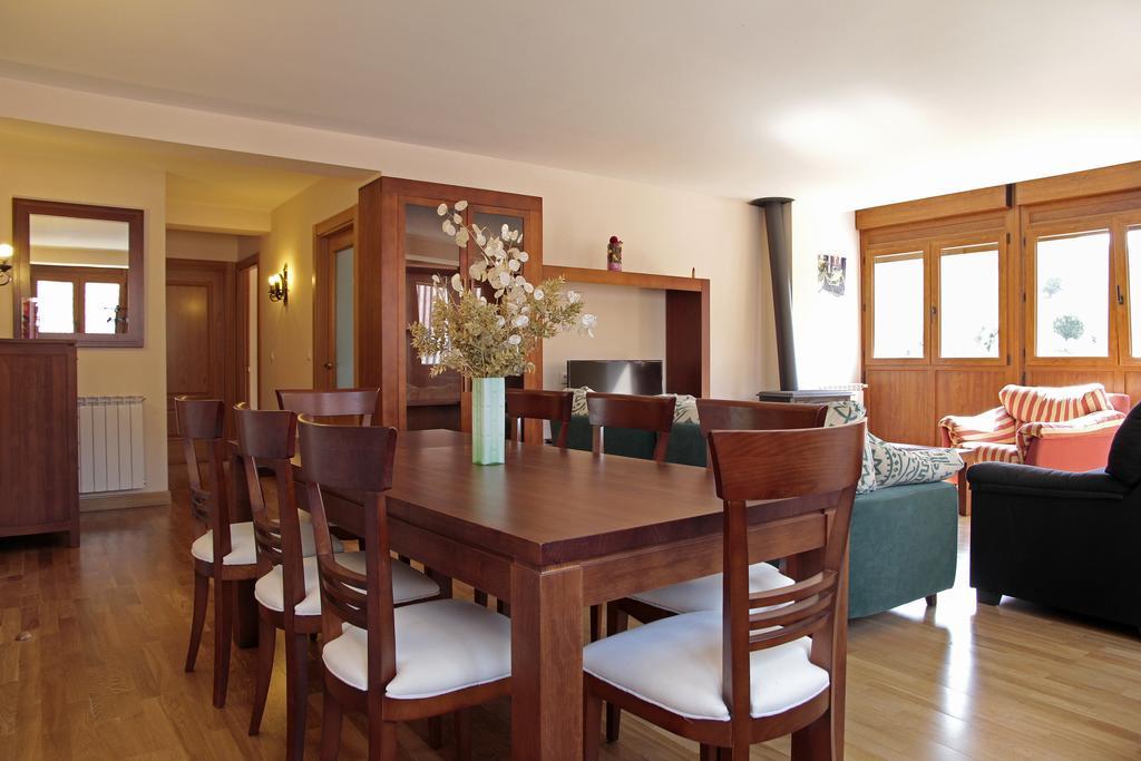 Apartamentos Irati Garralda Exterior photo